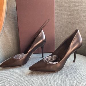 Brian Atwood Malika Pumps sz 6.5US